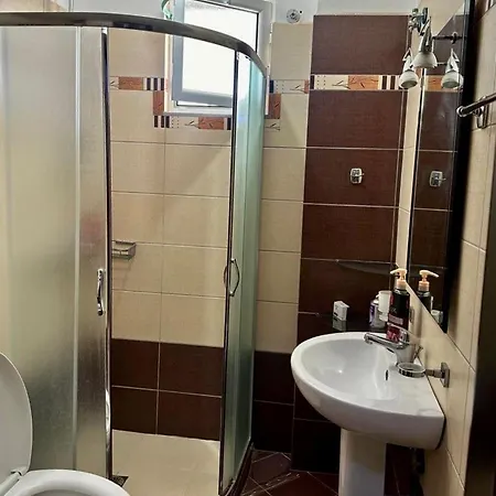 Roko Appartement Sarandë